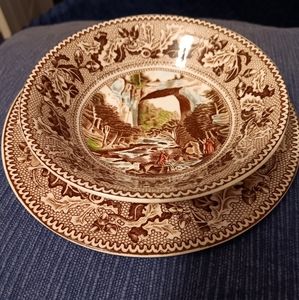 Natural Bridge Virginia Johnson Bros England saucer and small trinket dish